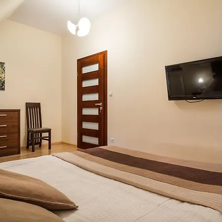 Atmaspa Apartament *